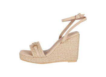 TK Maxx damskie slomkowe buty na koturnie 84.99PLN