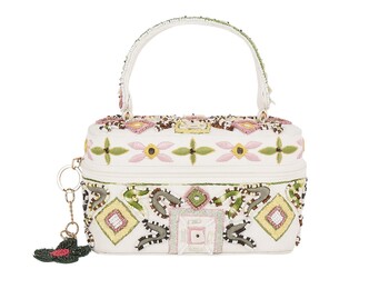 TK Maxx haftowana torebka 169.99PLN