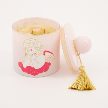 TK Maxx rozowa swieca zapachowa z amorkiem 74.99PLN