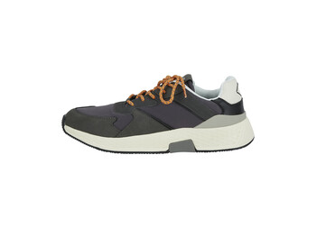 TK Maxx_szare buty sportowe meskie_169.99zl