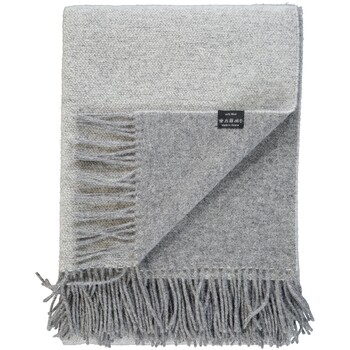 Szara pleciona narzuta