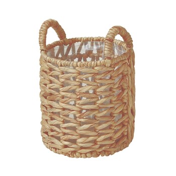 Koszyk z rattanu