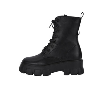 Czarne sznurowane botki