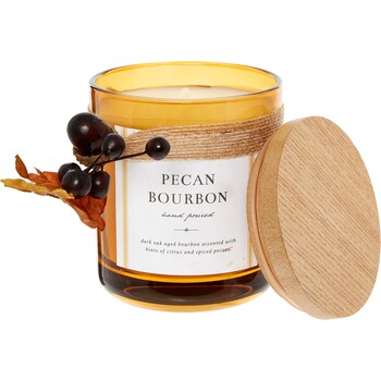 Świeca o zapachu pikanu i bourbonu