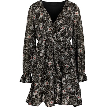 Kopertowa sukienka w kwiaty