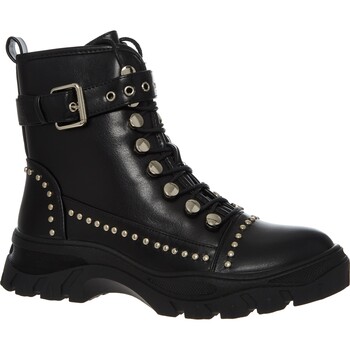 Czarne motocyklówki z ćwiekami