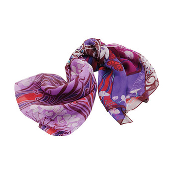 Fioletowy szal we wzory
