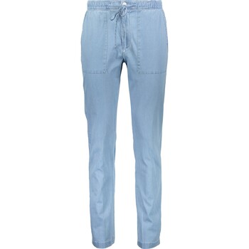 Jasnoniebieskie spodnie jeansowe