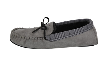 TK Maxx meskie kapcie 79.99zl