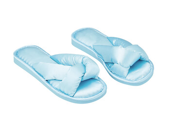 TK Maxx niebieskie satynowe kapcie 74.99PLN