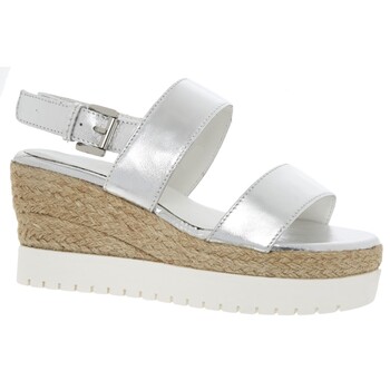 Srebrne espadryle na koturnie