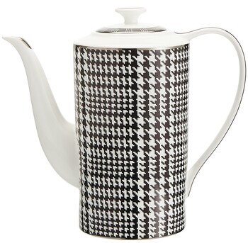 Dzbanek w czarno białą kratę