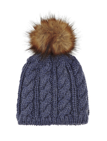Niebieska czapka z pomponem