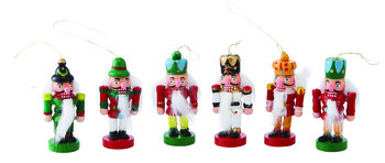 Zestaw drewnianych figurek