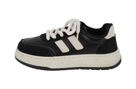 TK Maxx Czarne buty sportowe 84.99 ZL