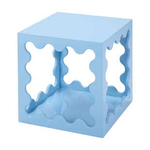 TK Maxx niebieski maly stolik 1799.99PLN