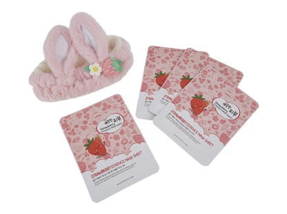 TK Maxx Zestaw masek do twarzy i opaski do wlosow 49.99 ZL