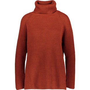 Długi czerwony sweter z golfem