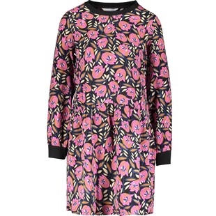 Różowa sukienka w kwiaty