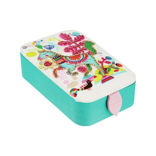 Kolorowe pudełko obite materiałem