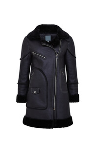 Czarny damski kozuch