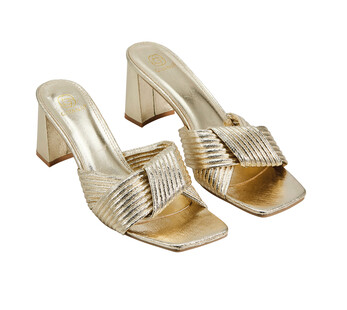 TK Maxx Zlote buty na obcasie 79.99PLN