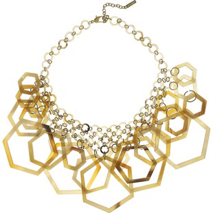 Naszyjnik z geometrycznymi elementami